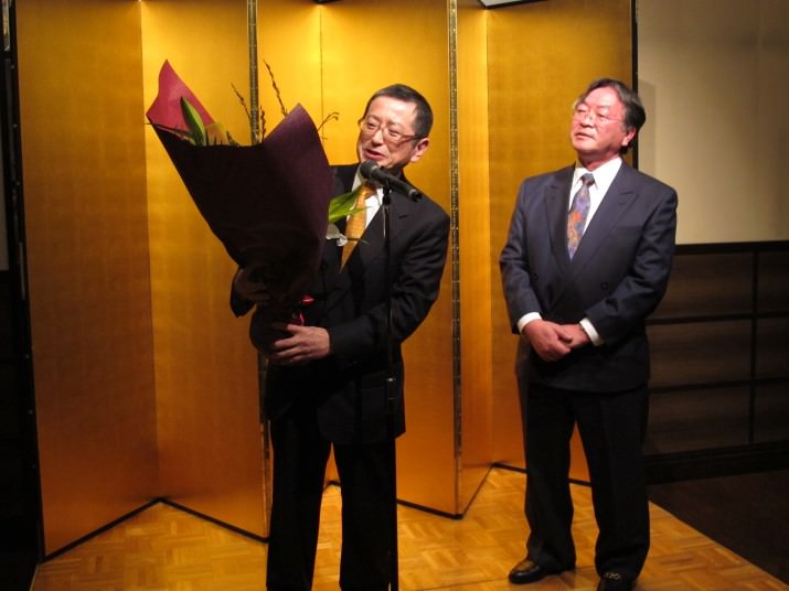 同門会代表小野先生から