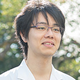 佐藤 圭亮